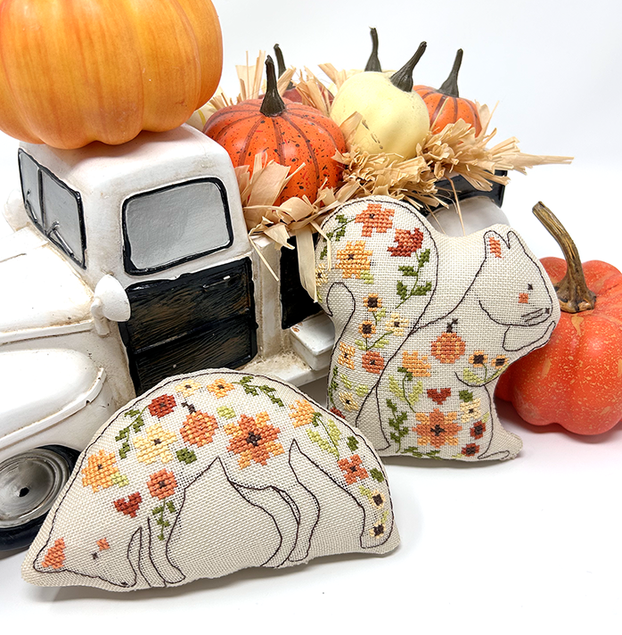 Autumn Animal Pillows - Modern Cross Stitch PDF