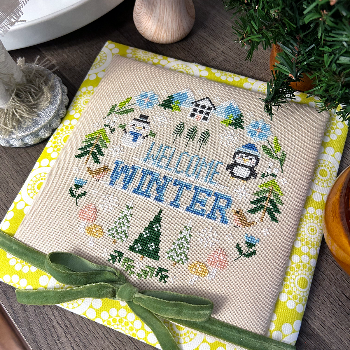 Couronne d'hiver - Point de croix moderne PDF