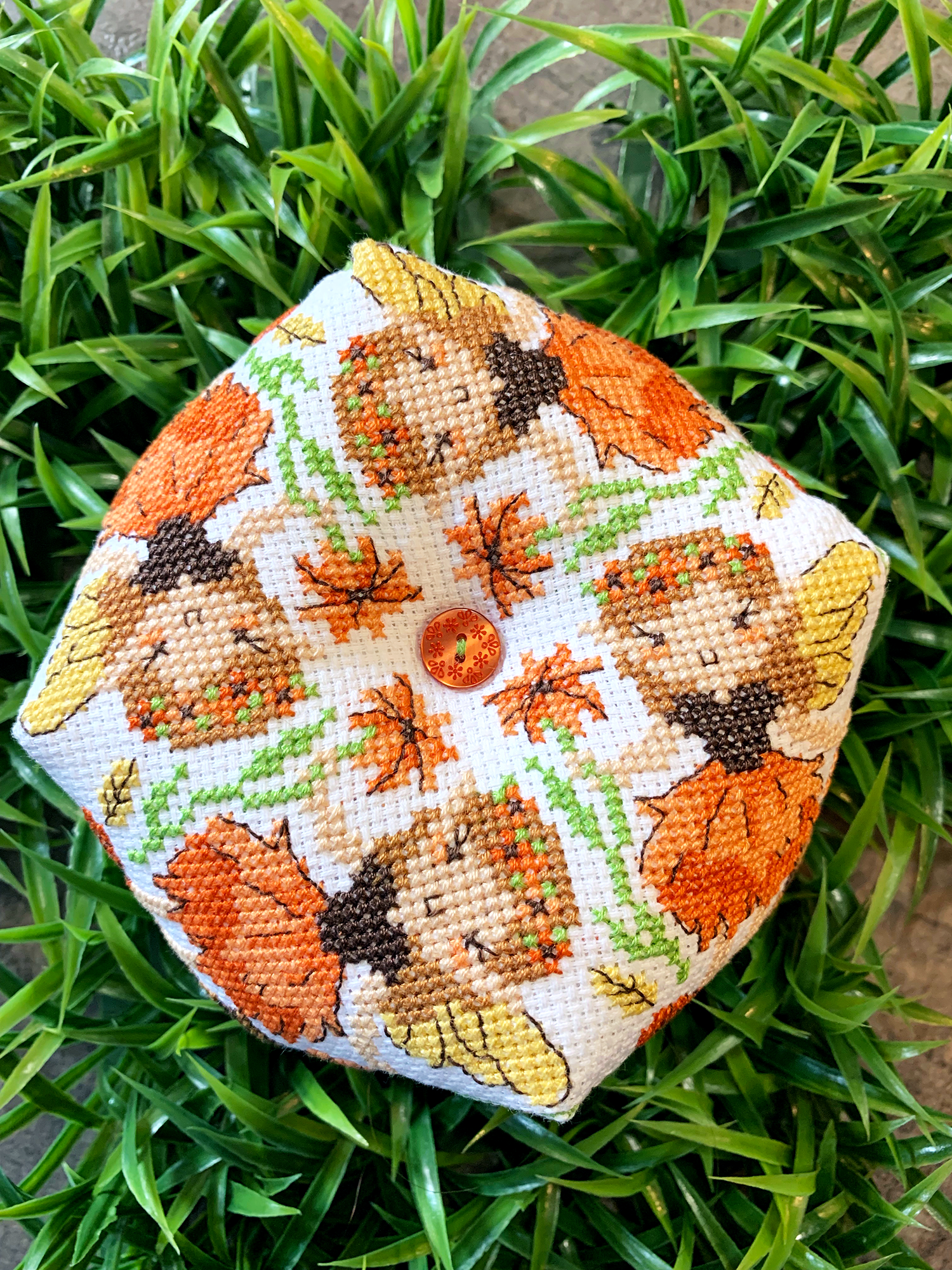 Autumn fairy with leaves